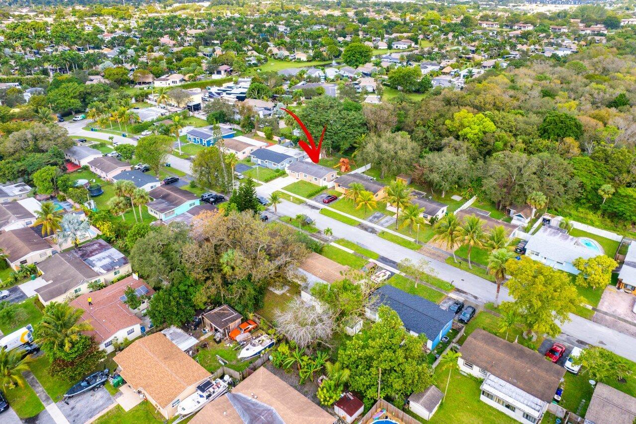 4979 SW 4th Street