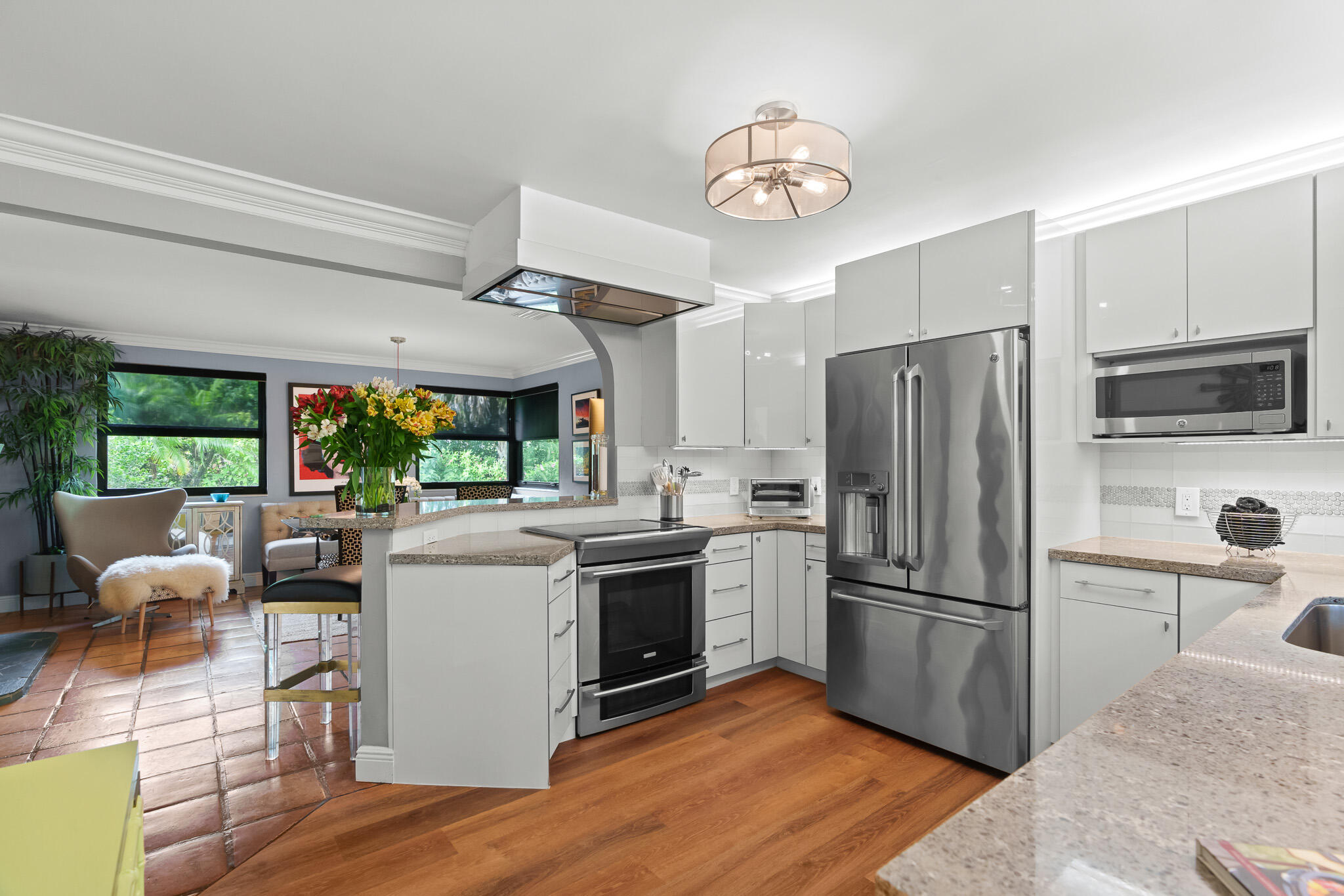 202 NE 5th Terrace