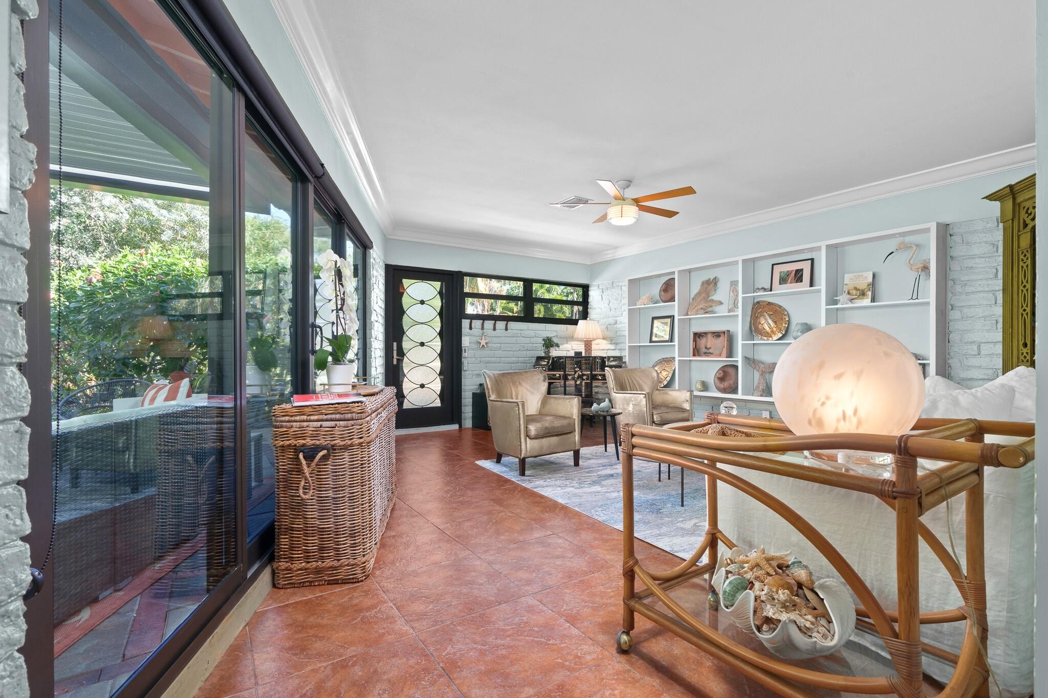 202 NE 5th Terrace