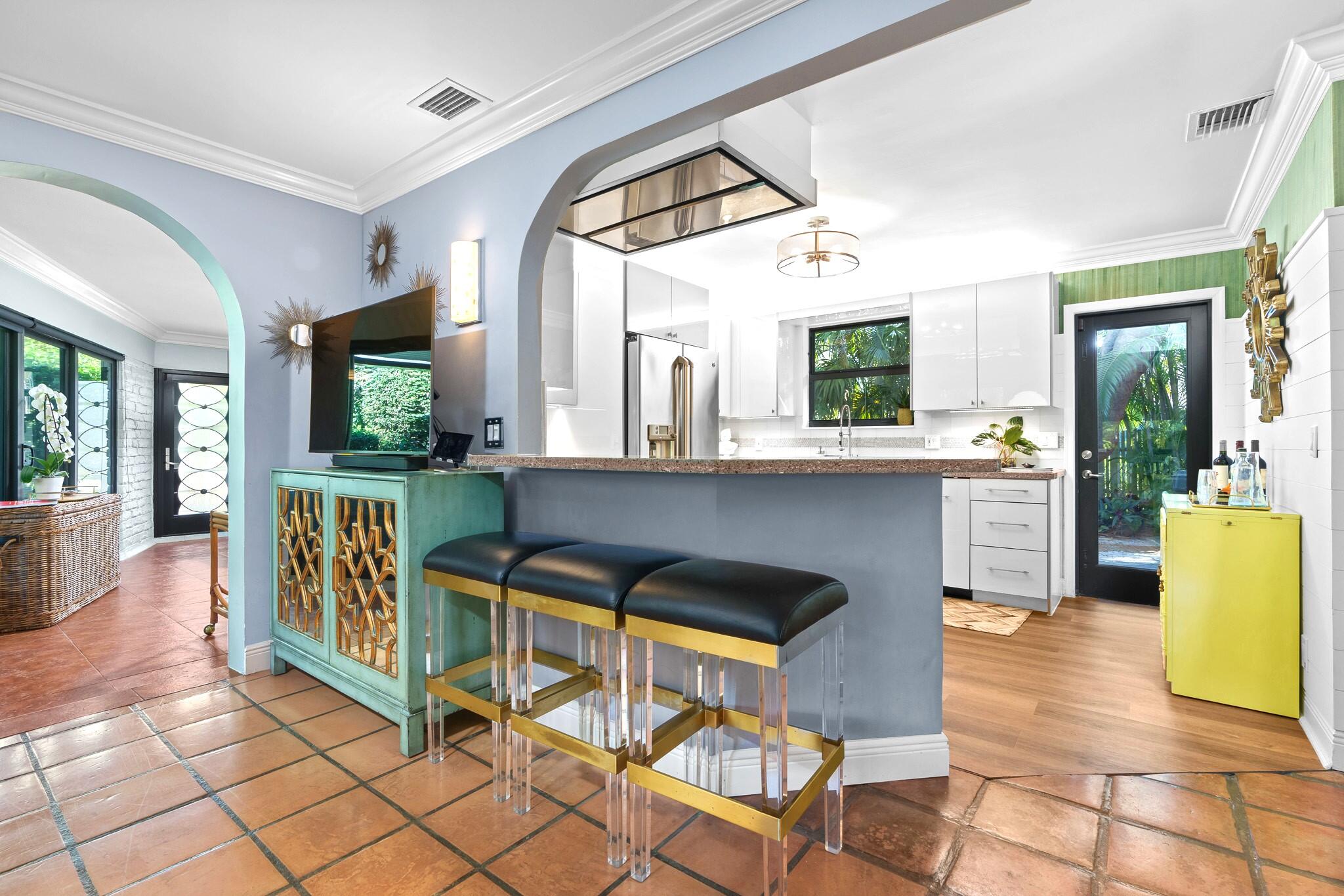 202 NE 5th Terrace