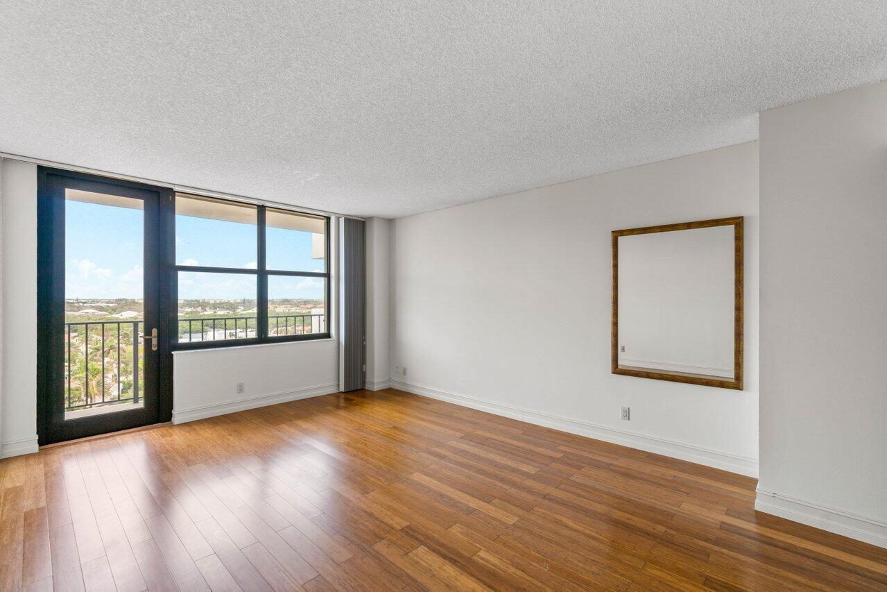 4600 S Ocean Boulevard, 1103