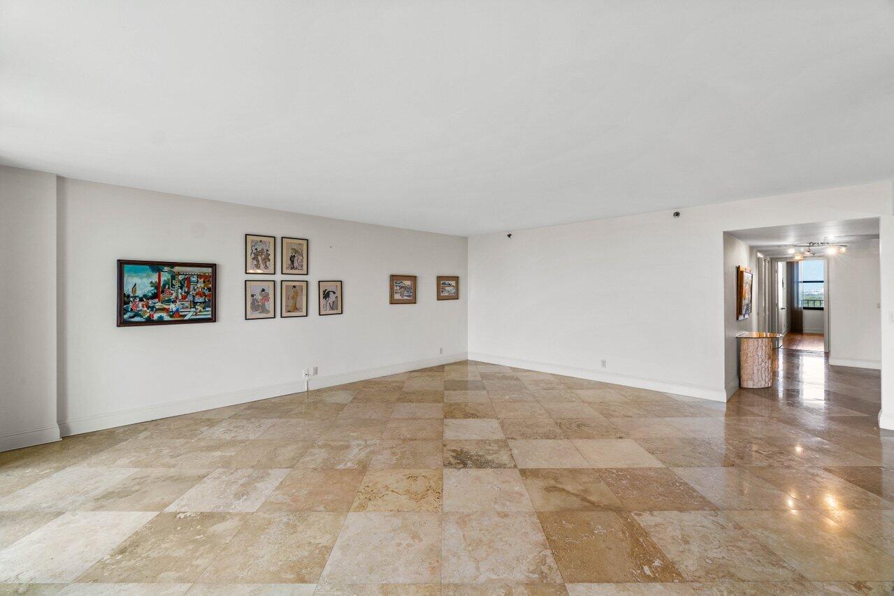 4600 S Ocean Boulevard, 1103