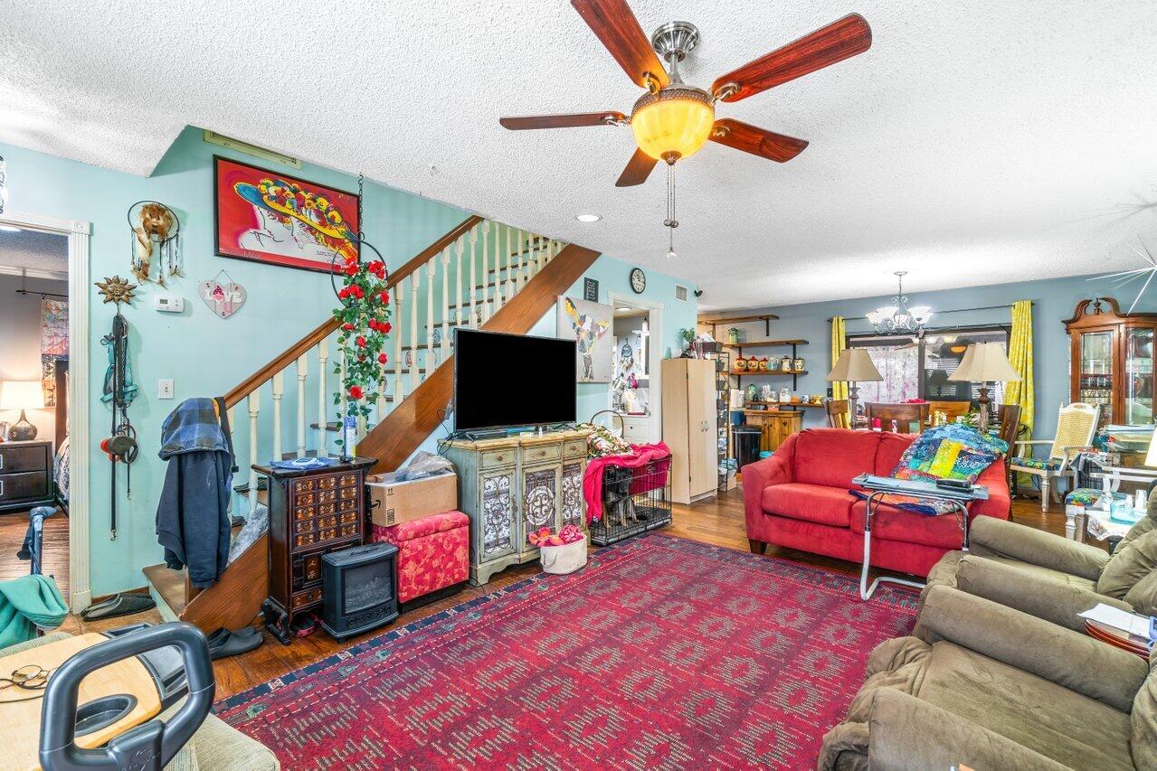 6045 Lace Wood Circle 6045