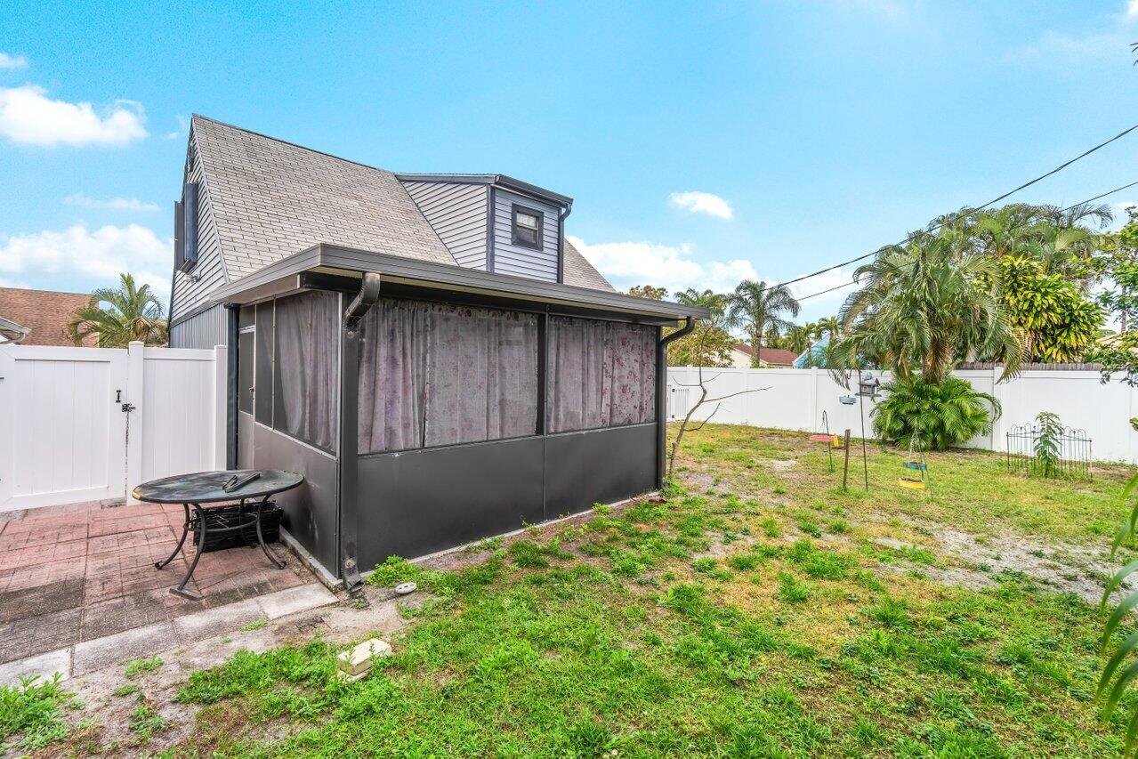 6045 Lace Wood Circle 6045