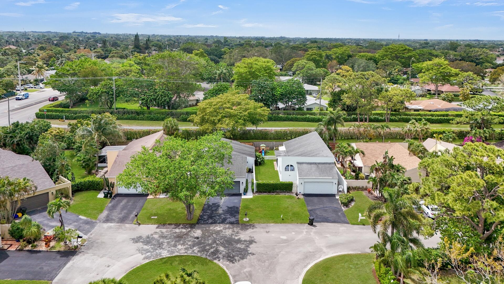 800 NW 22nd Court