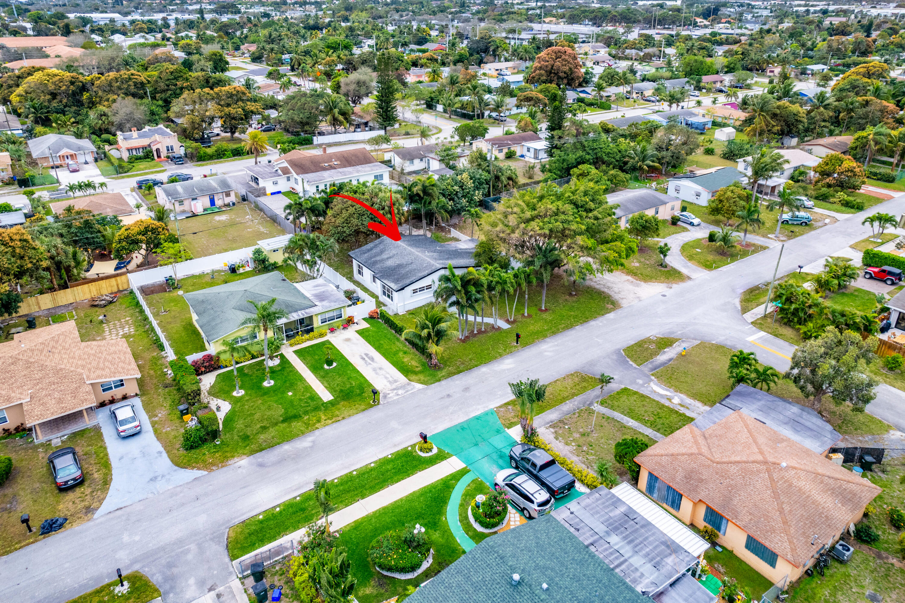 124 SW 8th Court