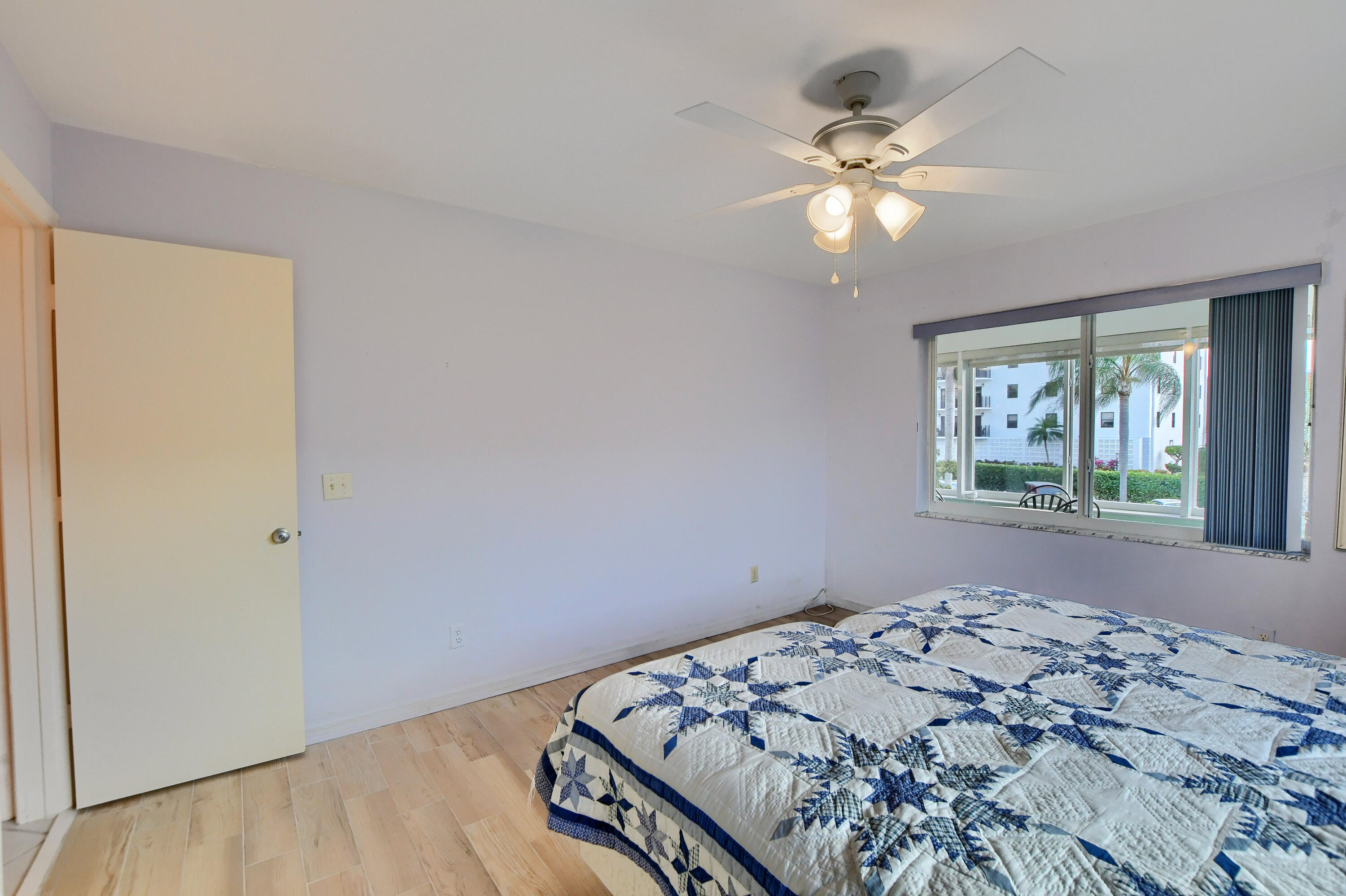 2601 S Ocean Boulevard 10