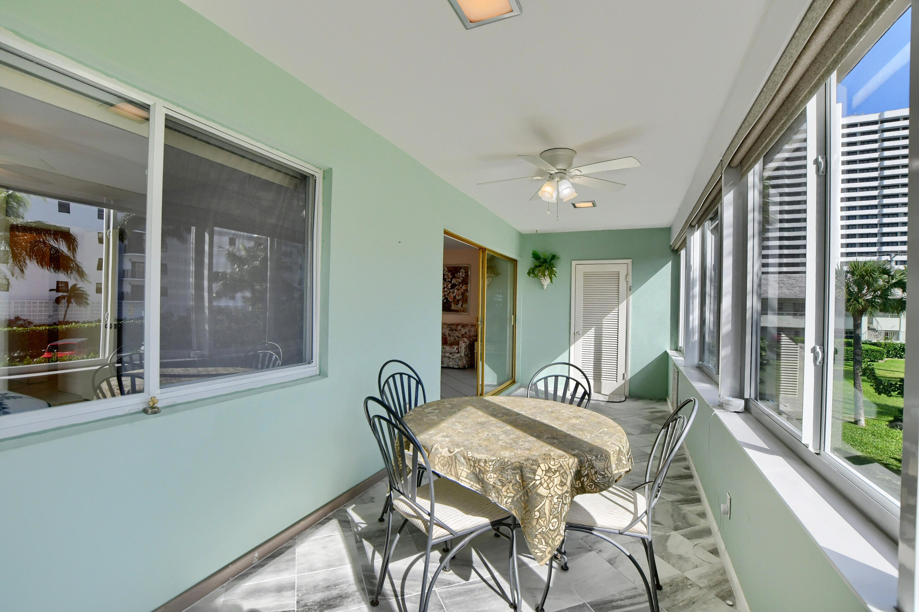2601 S Ocean Boulevard 10