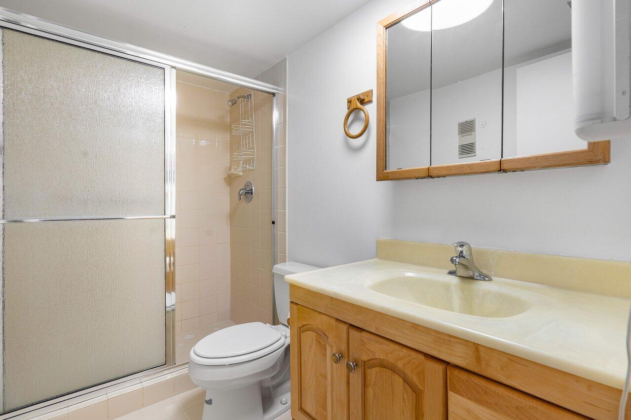 1404 Princeton Lane