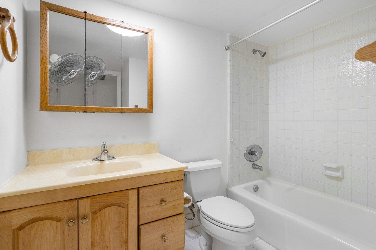 1404 Princeton Lane