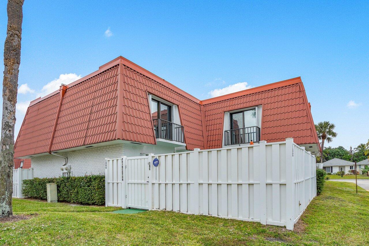 1404 Princeton Lane