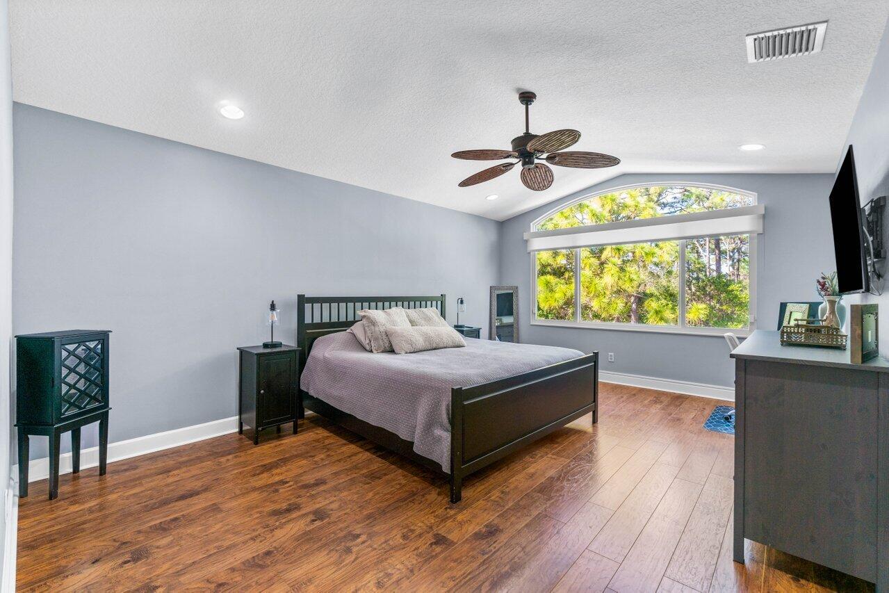 5073 Greenwich Preserve Court