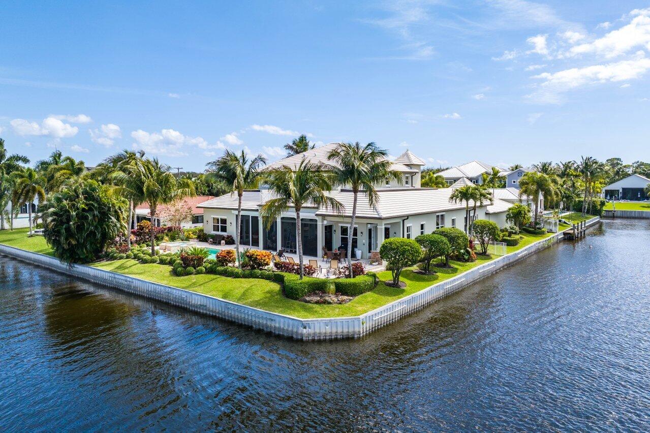 1019 Lake Shore Drive