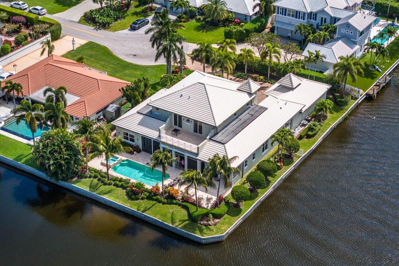 1019 Lake Shore Drive