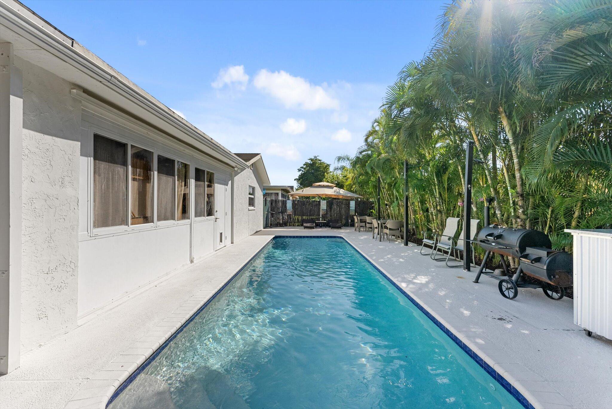 8900 SW 7th Street