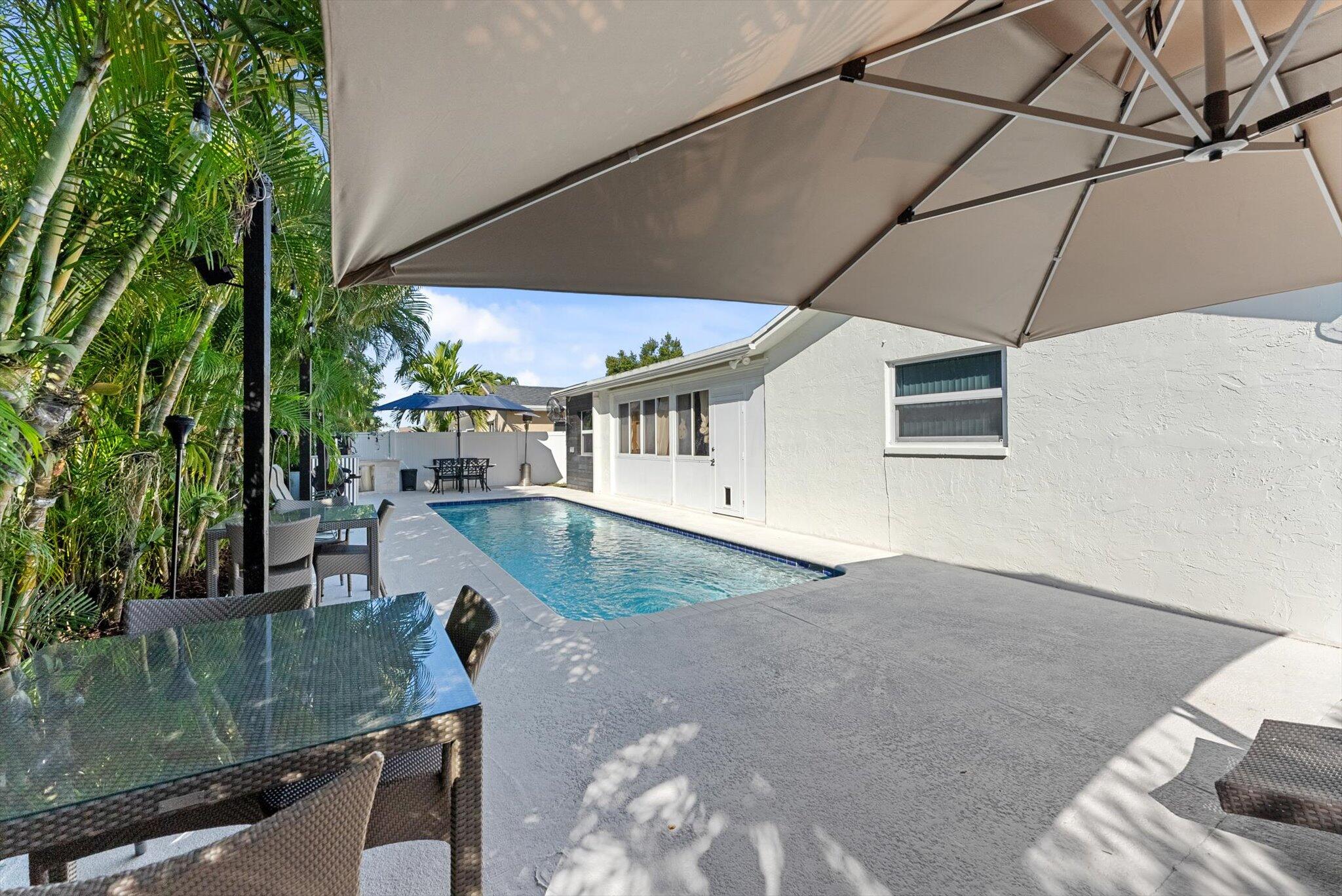 8900 SW 7th Street