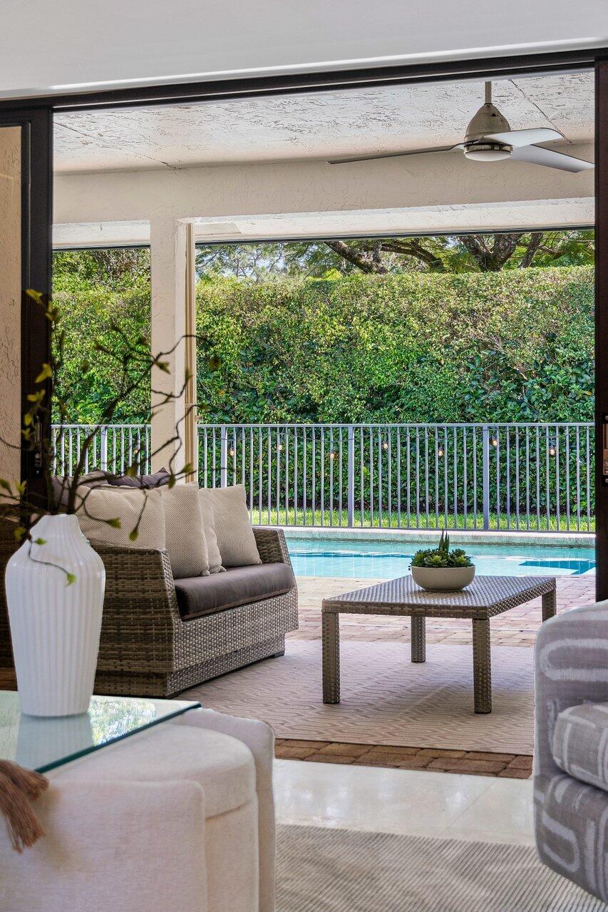 2360 NW 38th Street