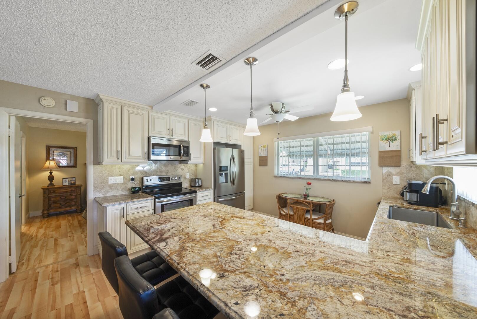 841 Meadowlark Lane