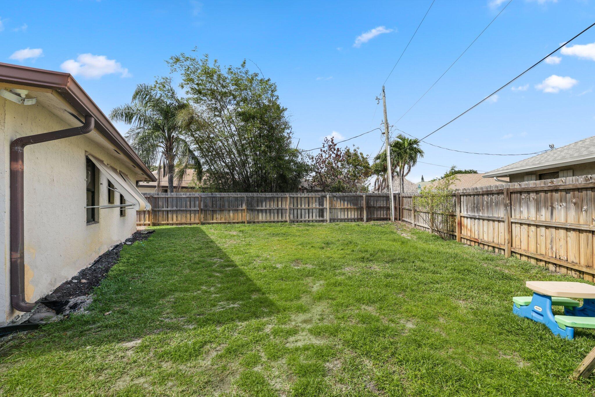 1048 Wynndale Way