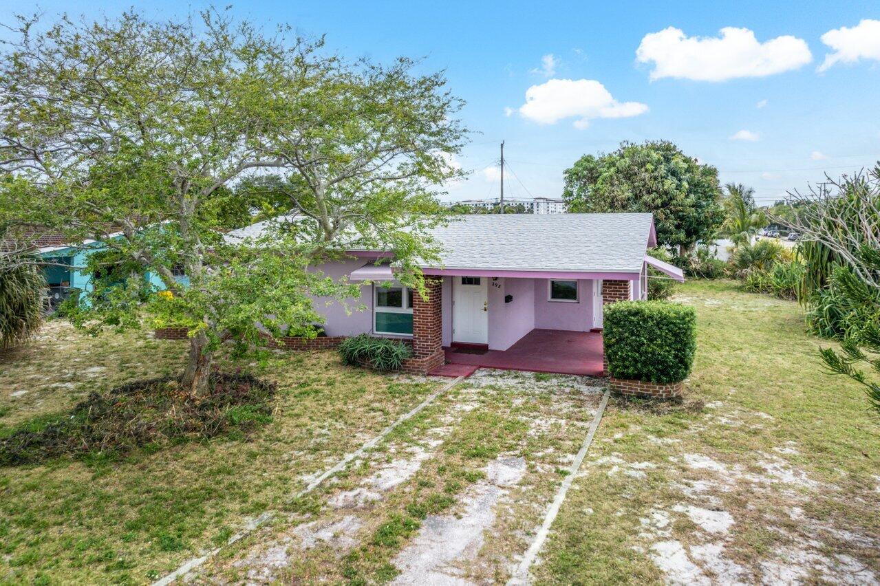 298 SW 2nd Street