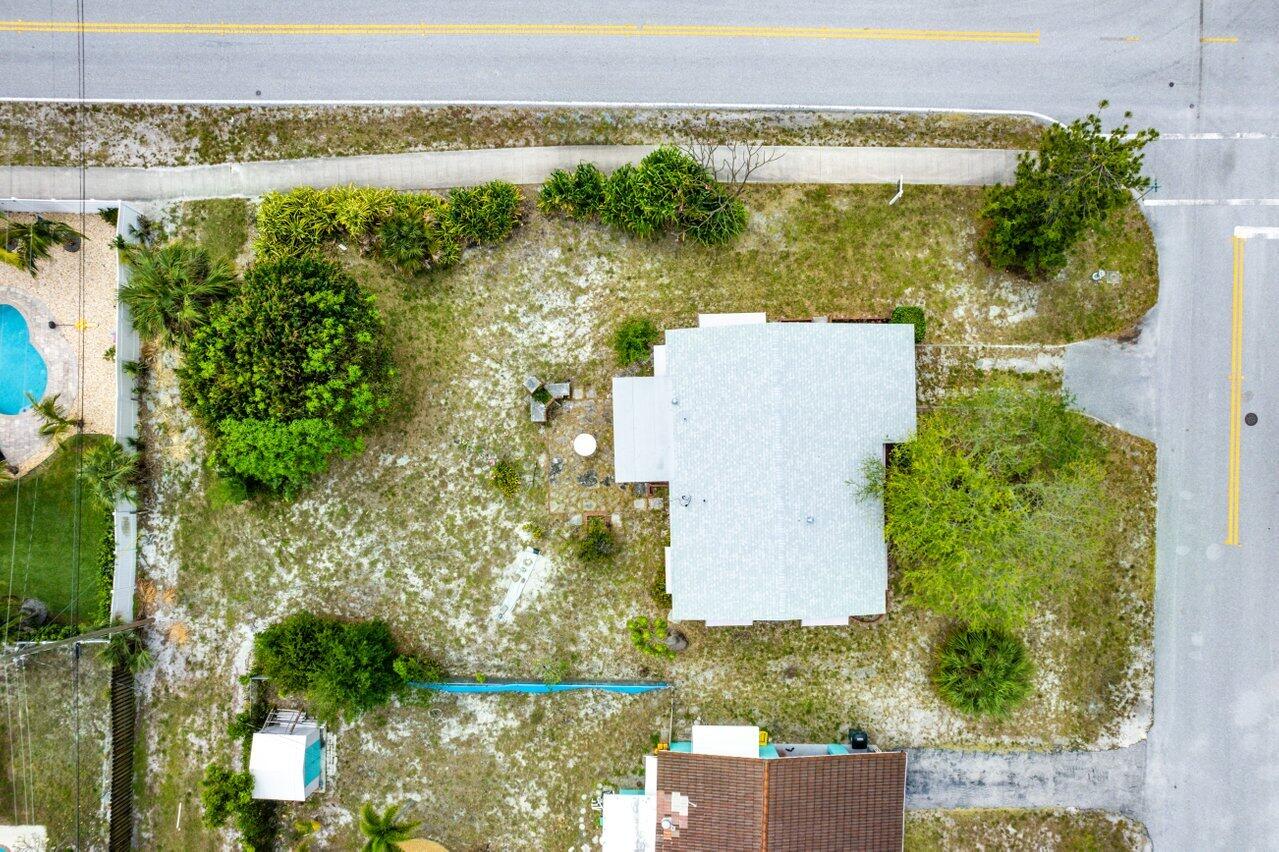 298 SW 2nd Street