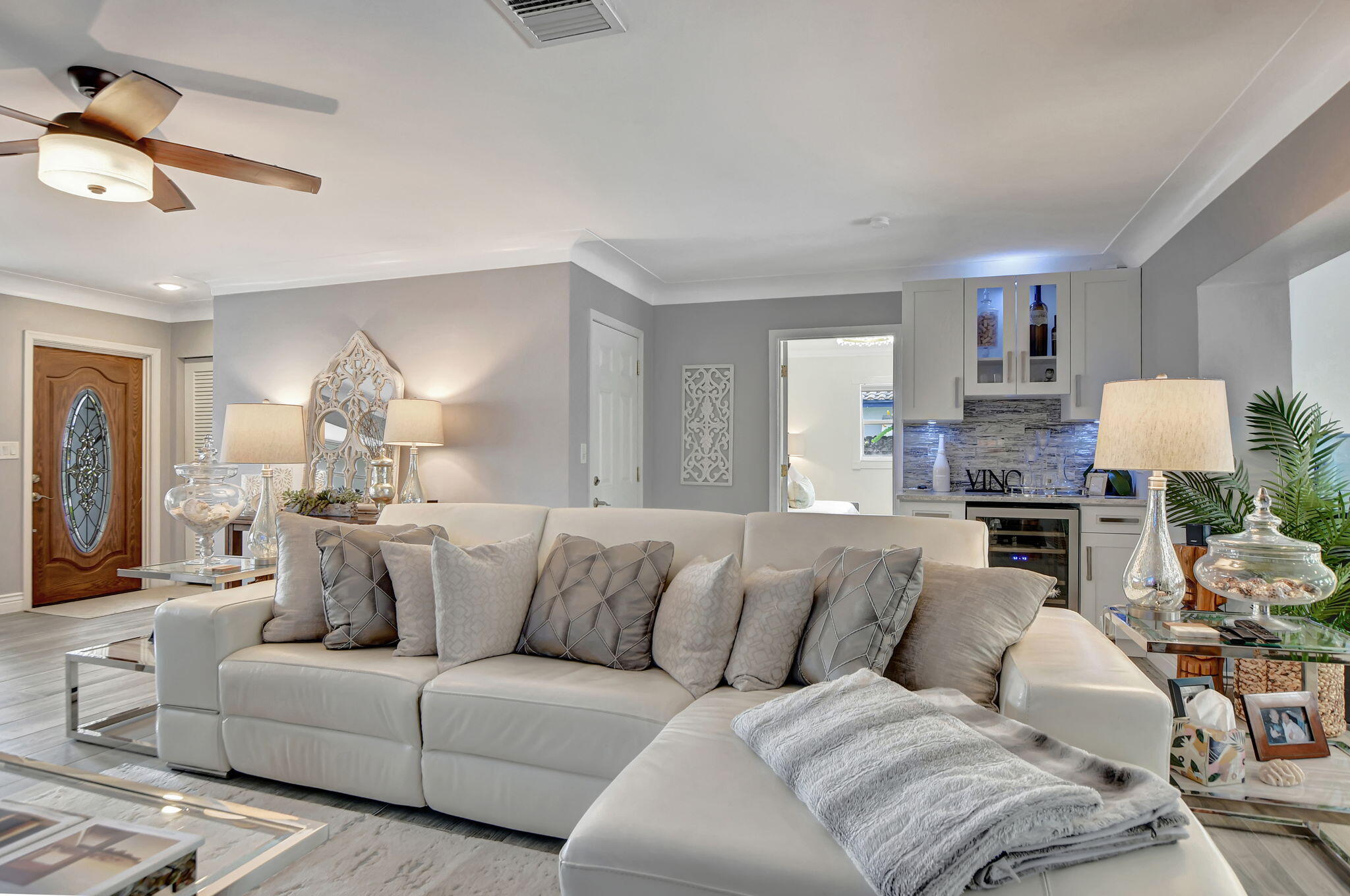 1301 SE 14 Drive