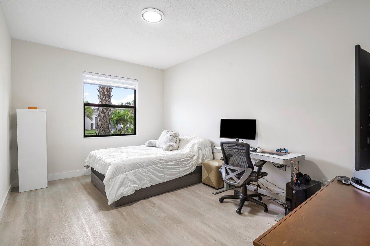 7321 Estero Drive
