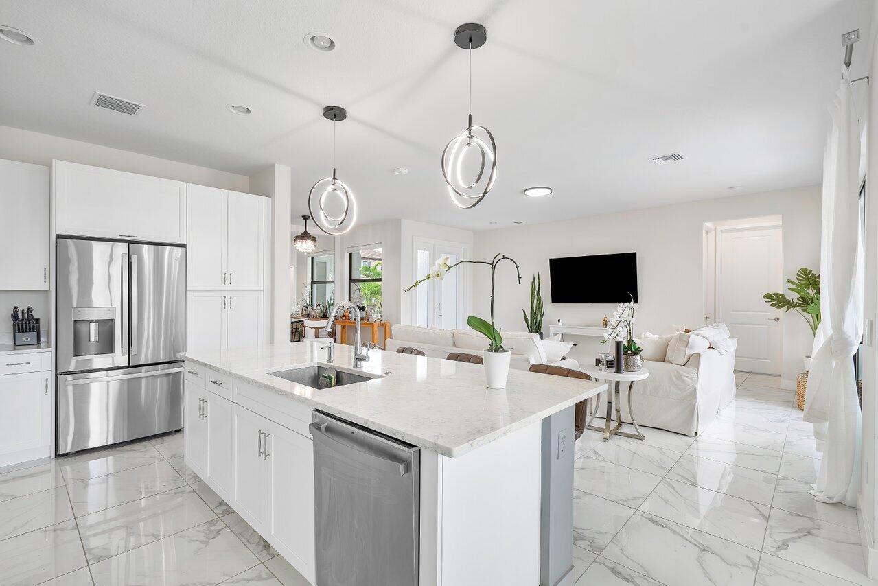 7321 Estero Drive