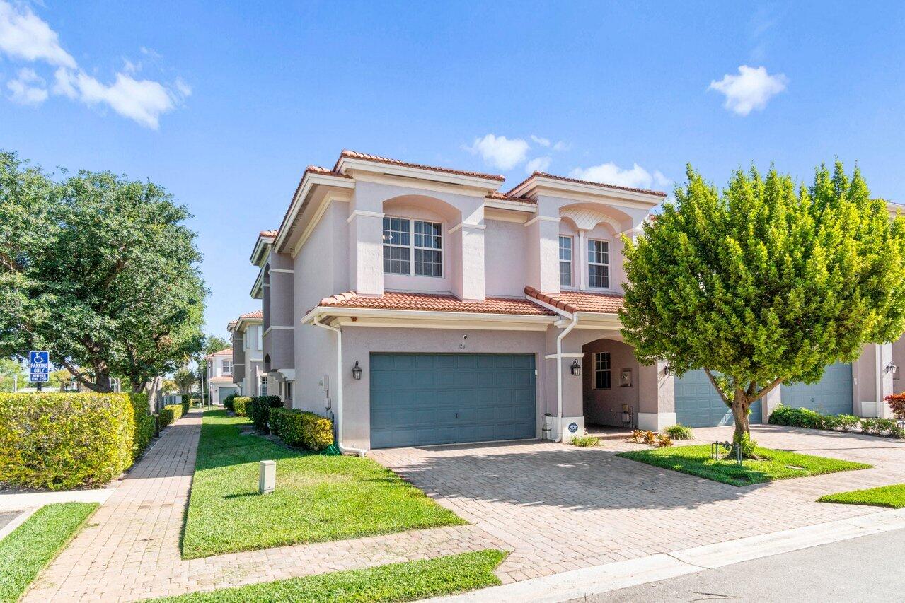 128 Lancaster Road