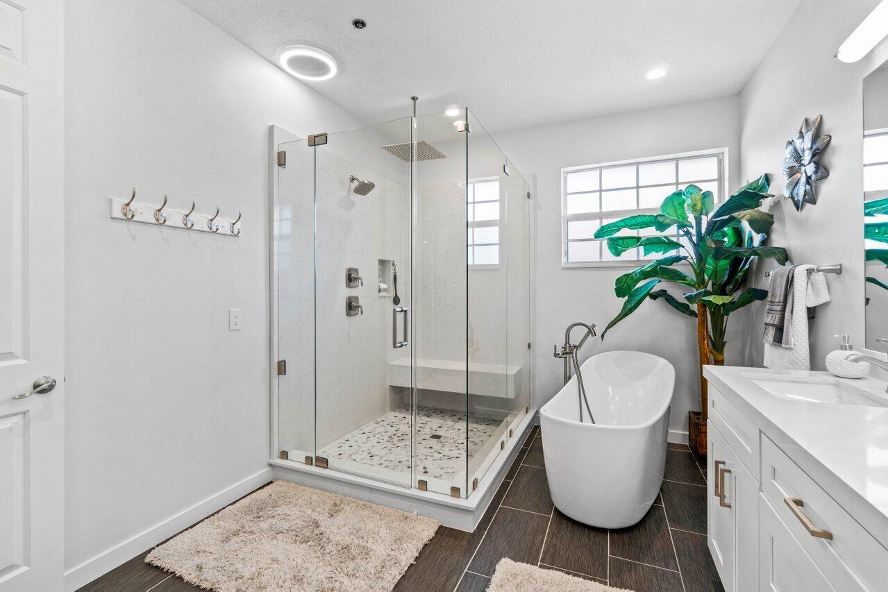 128 Lancaster Road