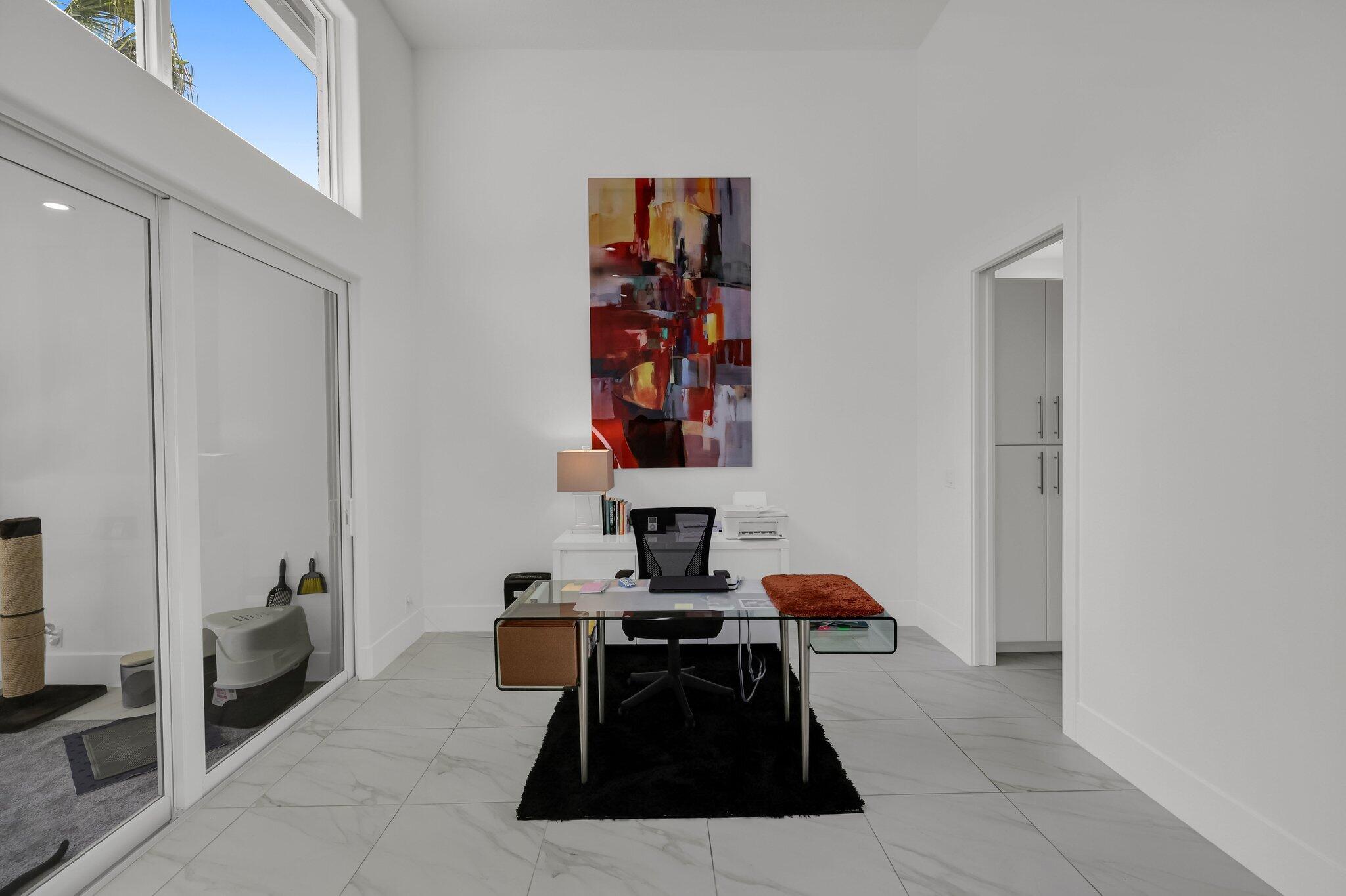 7434 Campo Florido
