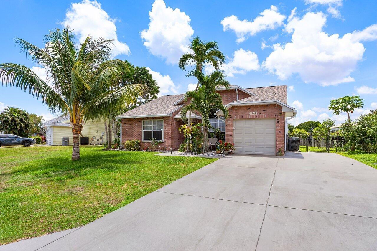 5565 Pebble Brook Lane
