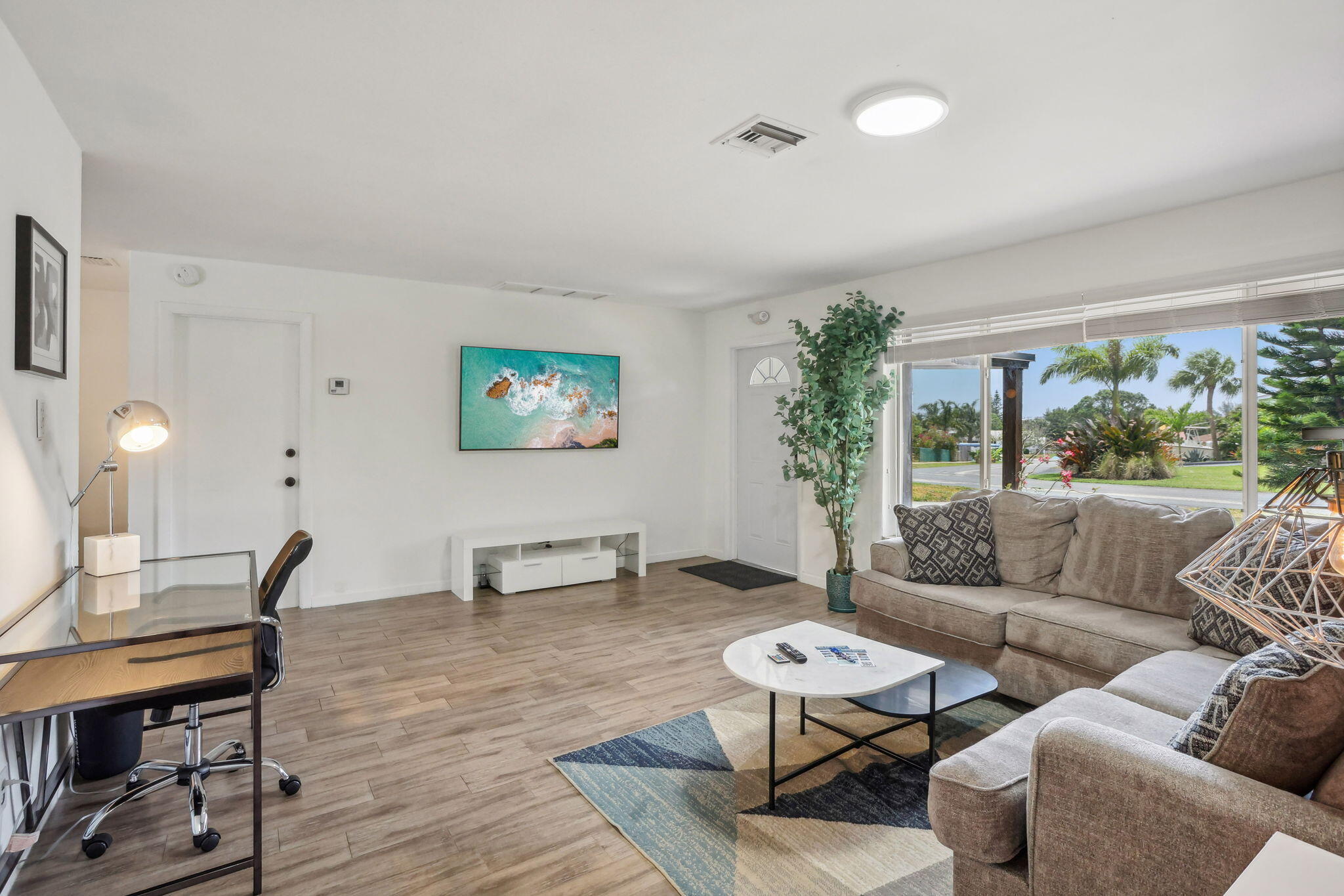2815 SE 1st Court