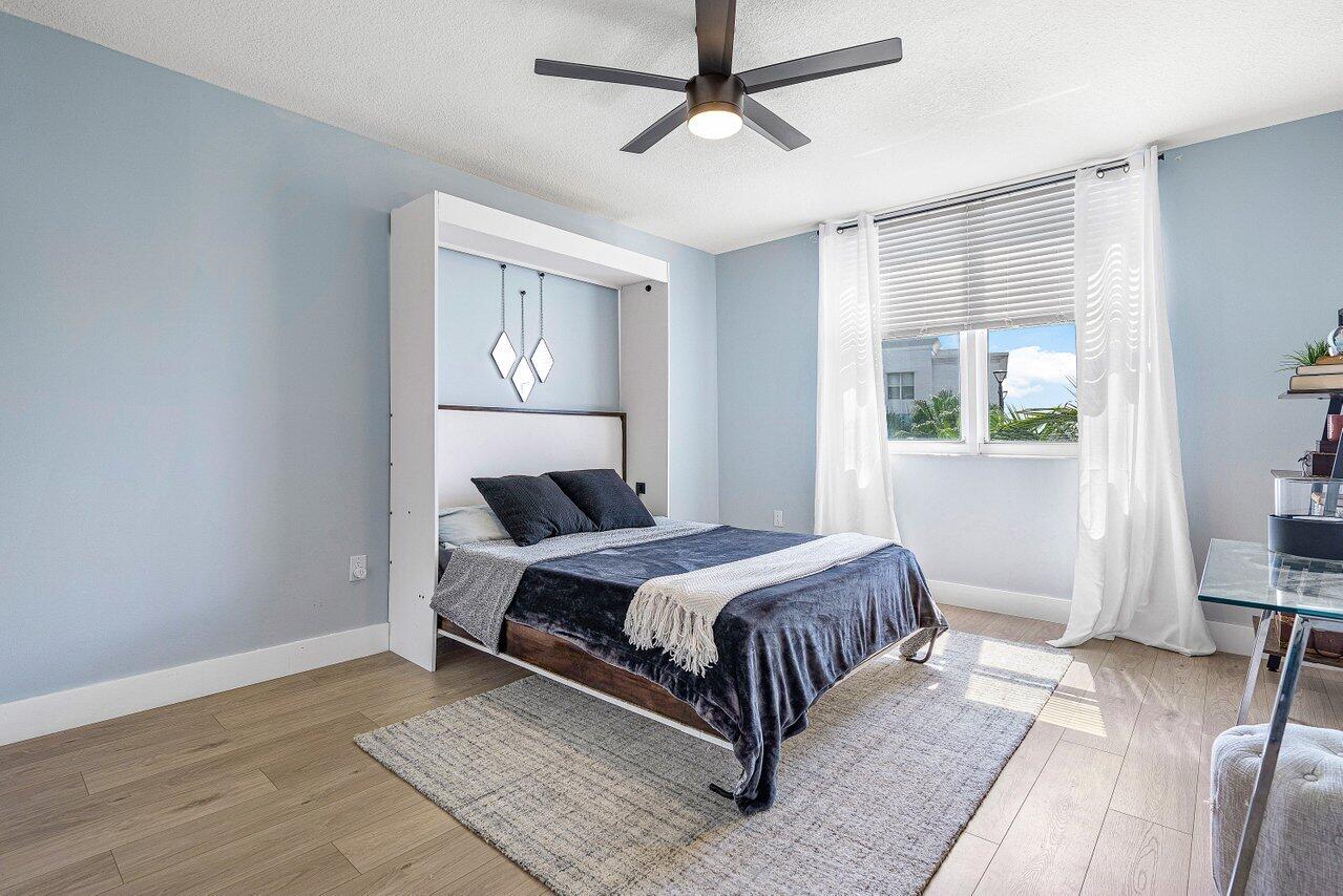 2421 NE 65th Street 509