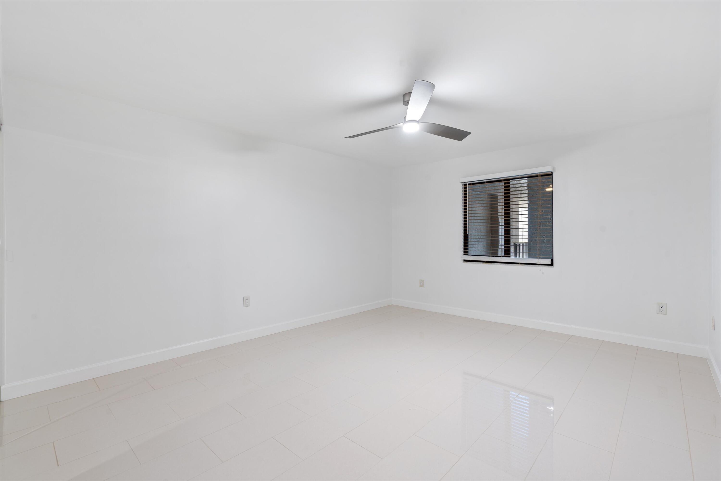 3525 S Ocean Boulevard 411