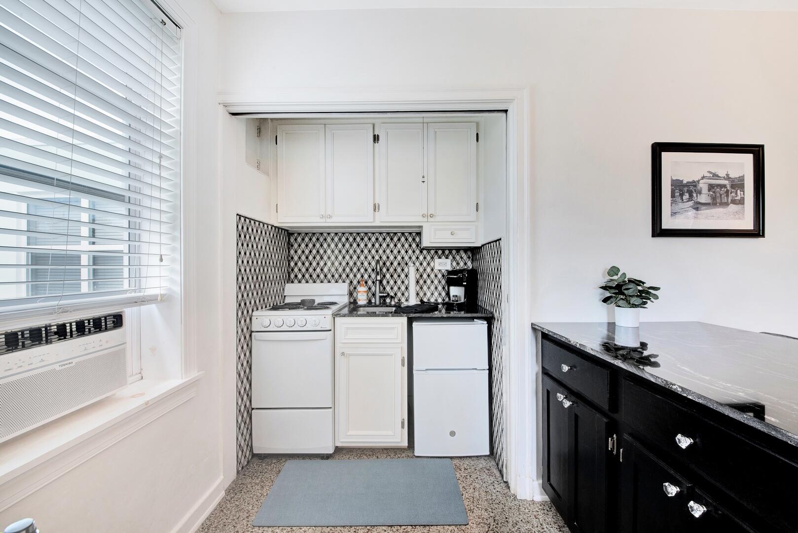 90 SE 5th Avenue 3
