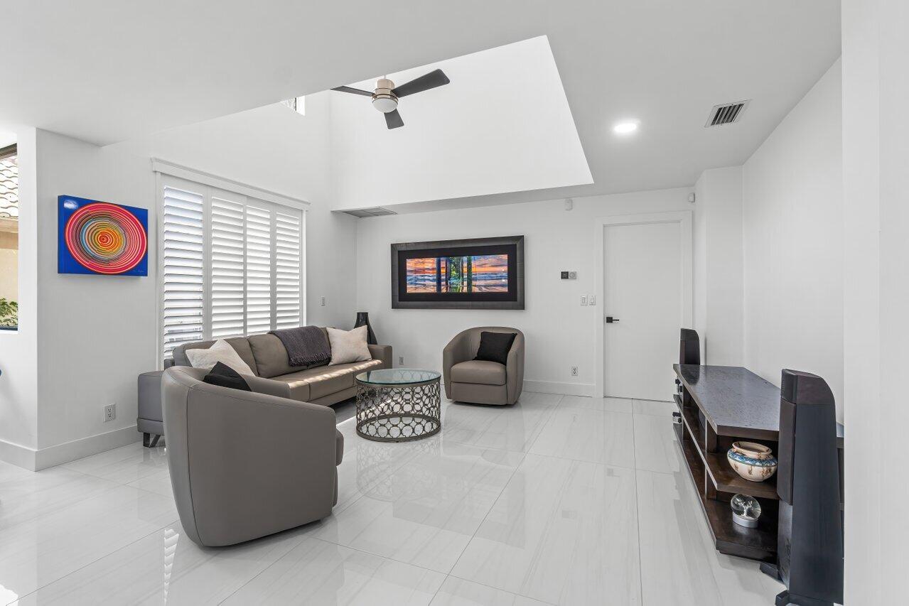 2298 NW 60th Street
