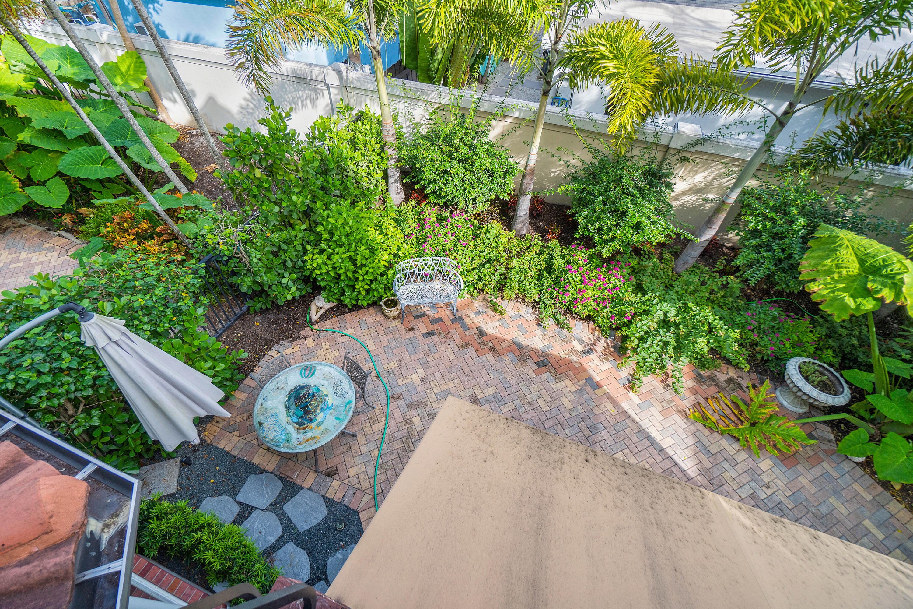 811 Estuary Way