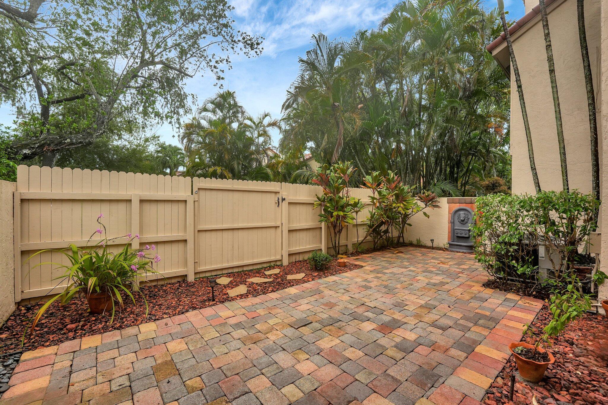 10802 Cypress Glen Drive 10802