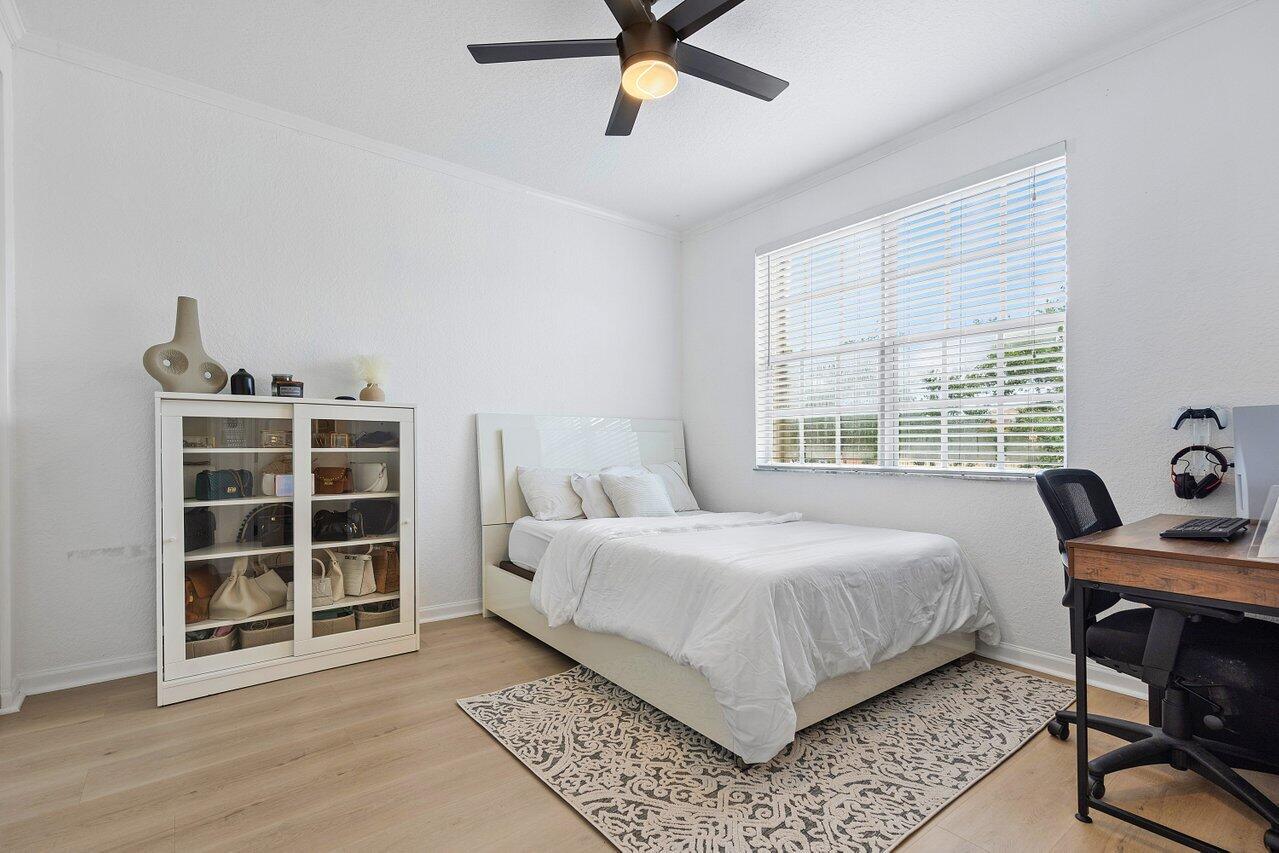 608 NW 24th Avenue