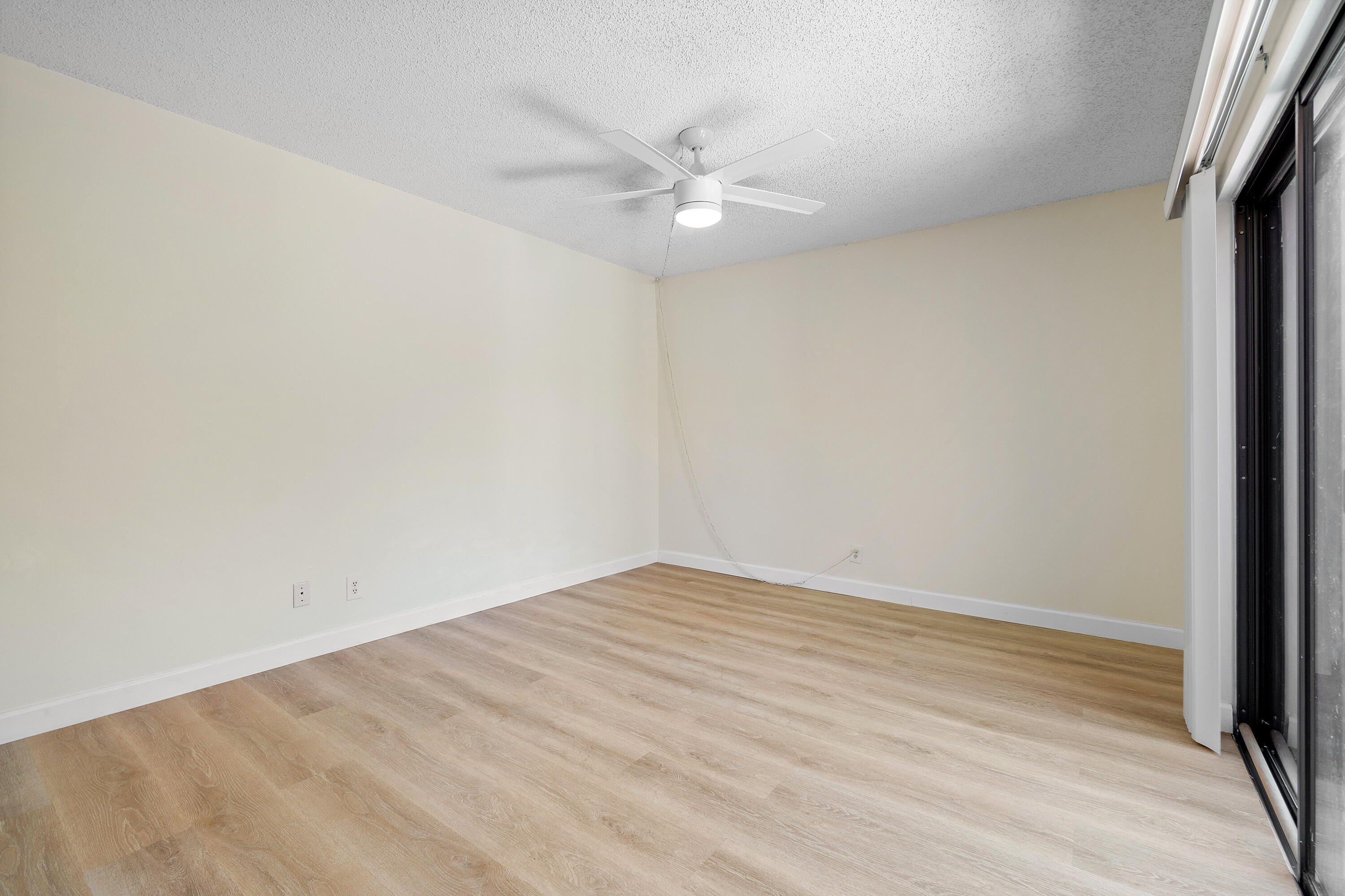 3112 Spanish Wells Drive 14-B