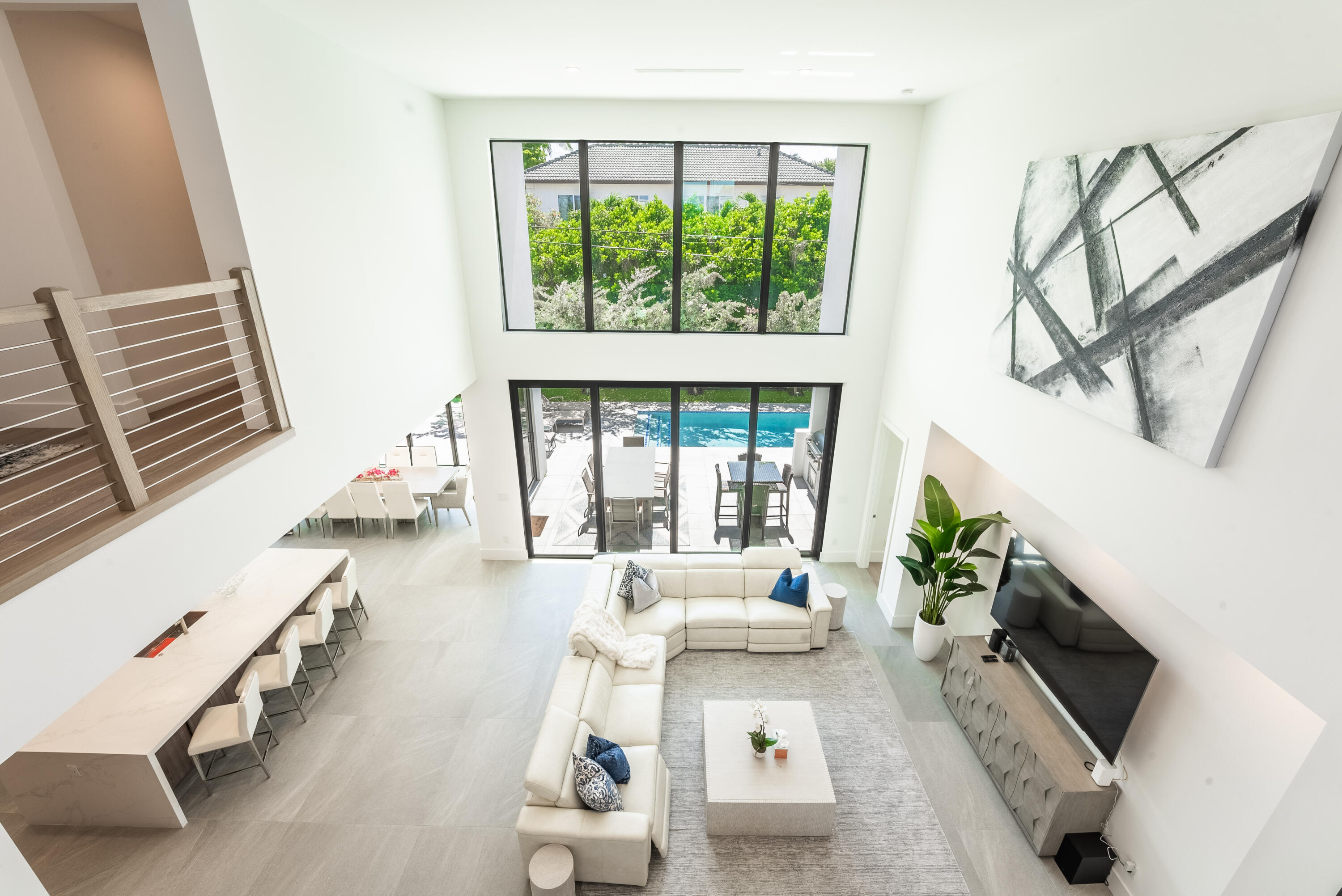 255 NE Spanish Court