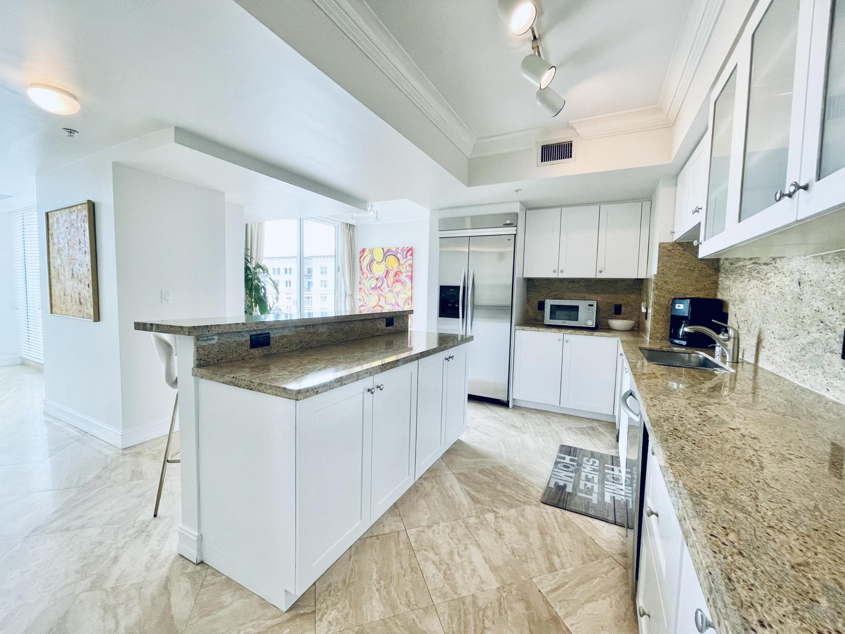 99 SE Mizner Boulevard Ph29
