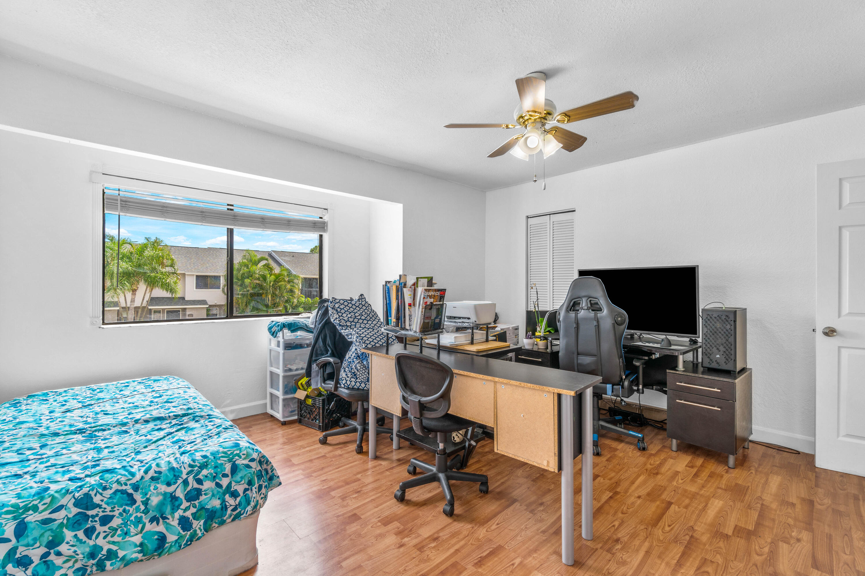 3703 Inlet Circle