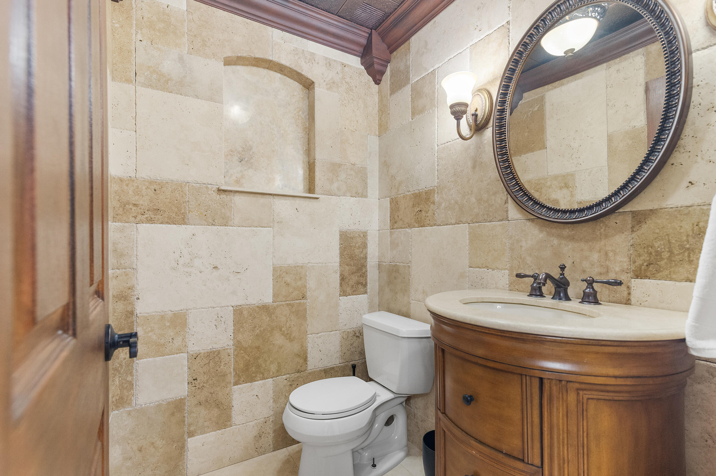 450 NW 14th Avenue