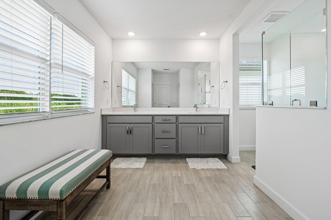 4315 Sylvester Palm Drive