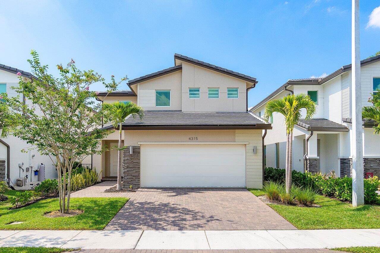 4315 Sylvester Palm Drive