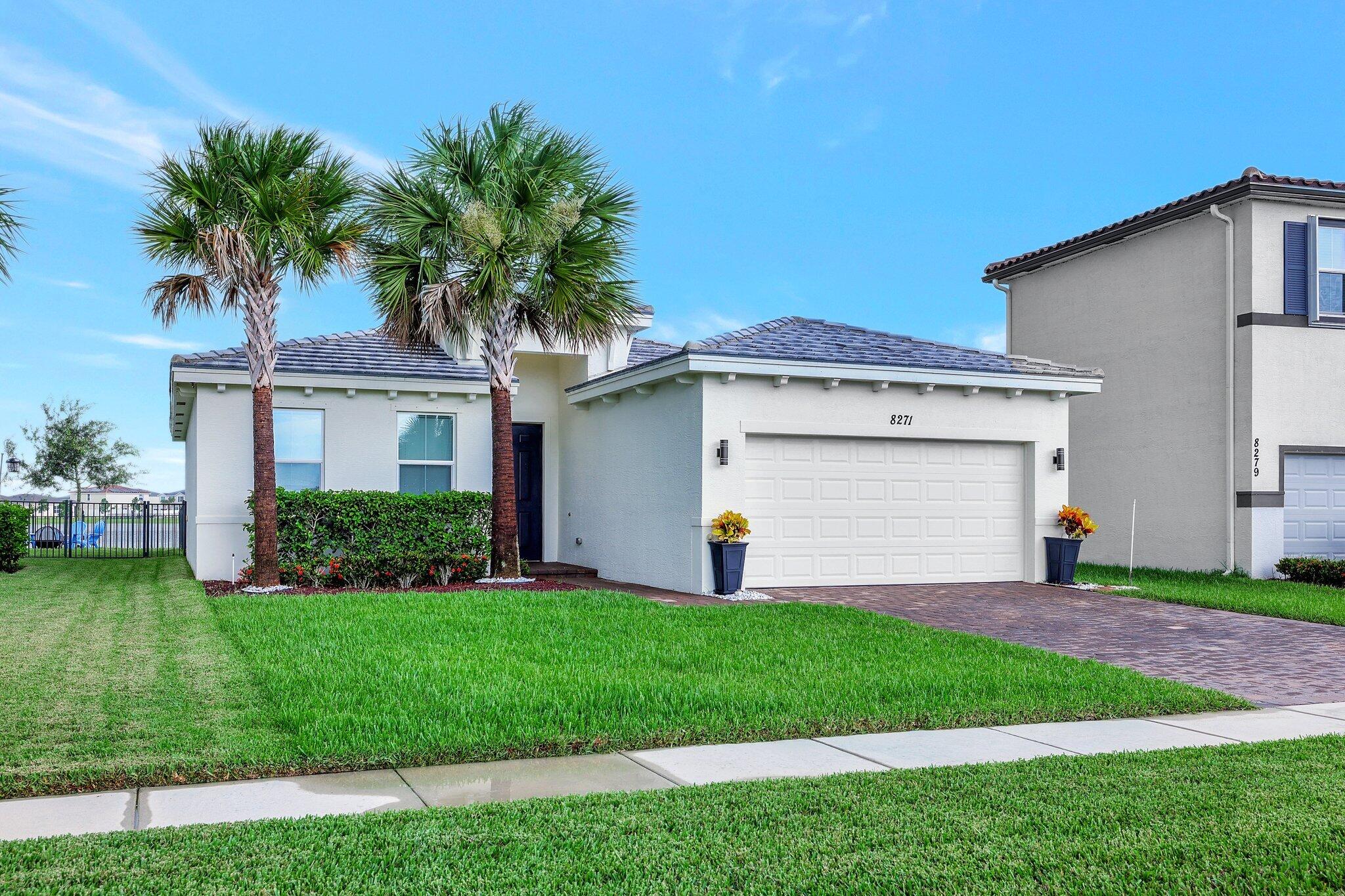 8271 NW Greenbank Circle, Port St. Lucie
