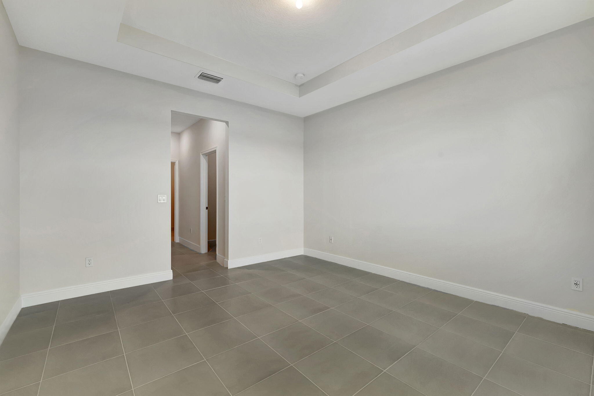 8271 NW Greenbank Circle, Port St. Lucie