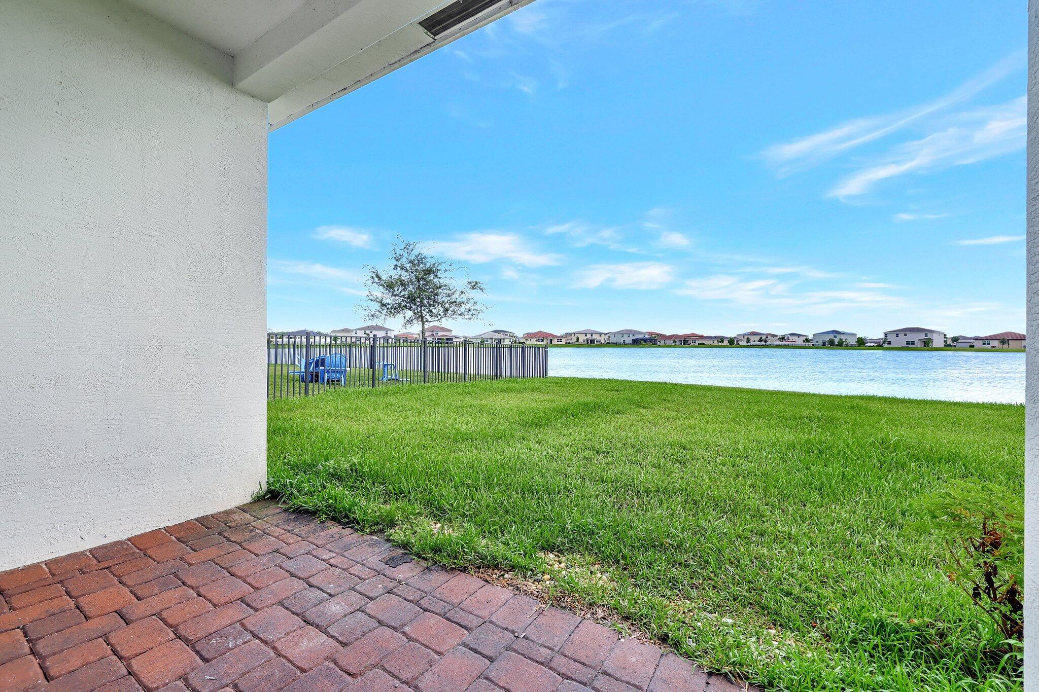 8271 NW Greenbank Circle, Port St. Lucie